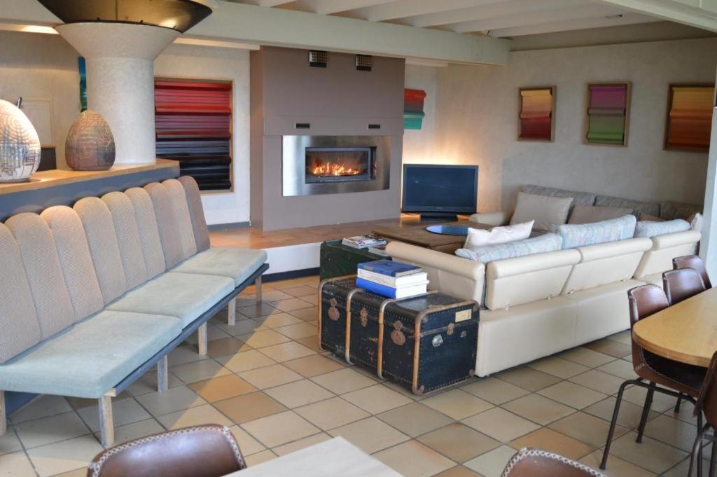 Casa Marta : Suites, Terrasses Et Vue Panoramique トゥルノン・シュル・ローヌ エクステリア 写真