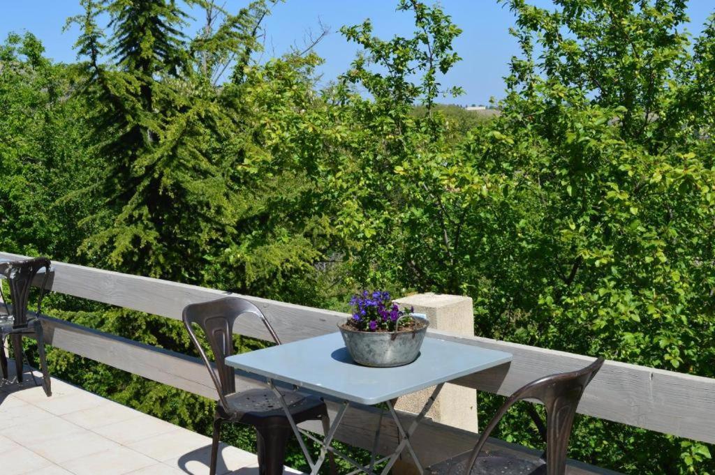 Casa Marta : Suites, Terrasses Et Vue Panoramique トゥルノン・シュル・ローヌ エクステリア 写真